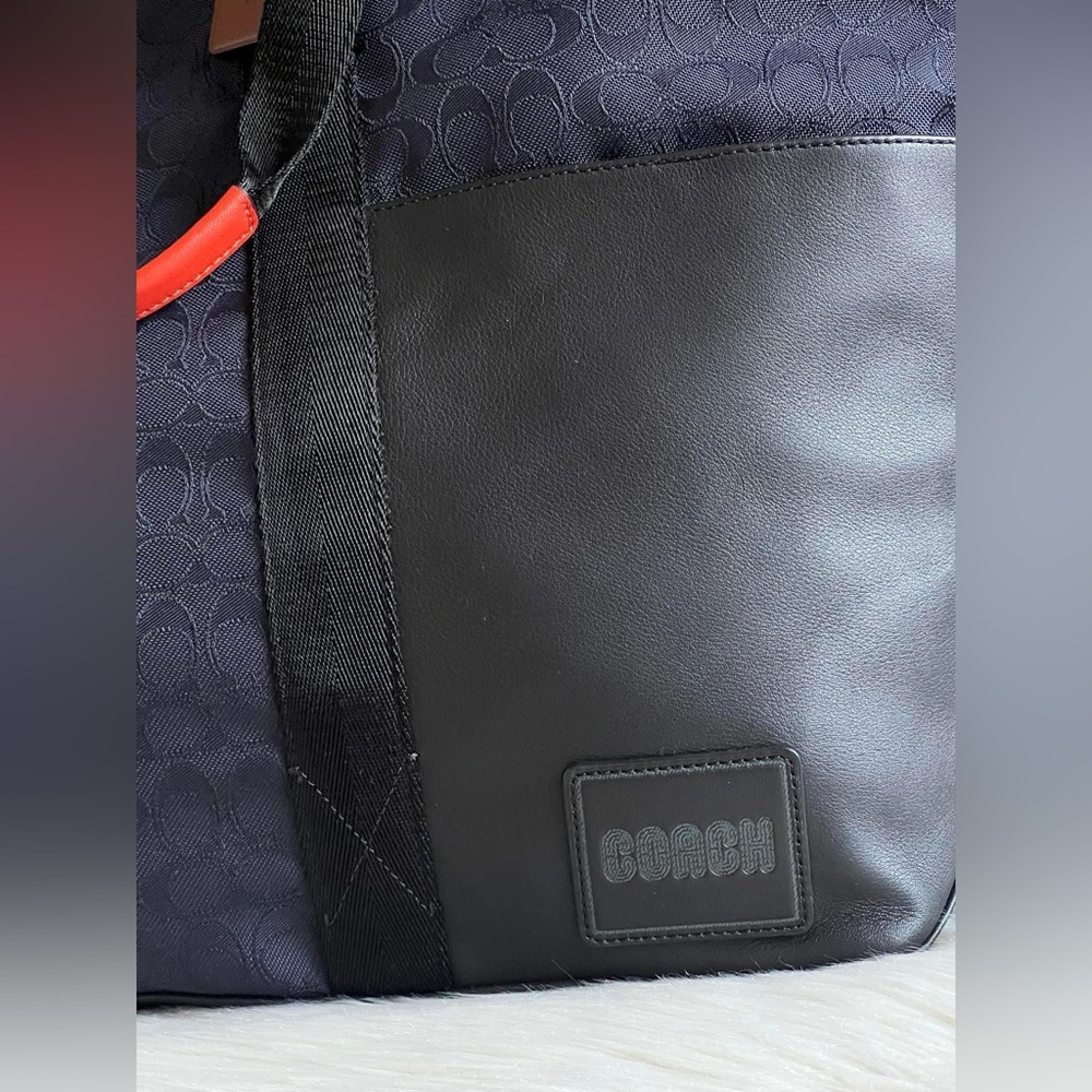 93824- Coach Reversible Pacer Tote In Signature Cordura Fabric With Coach Patch - Picture 4 of 16